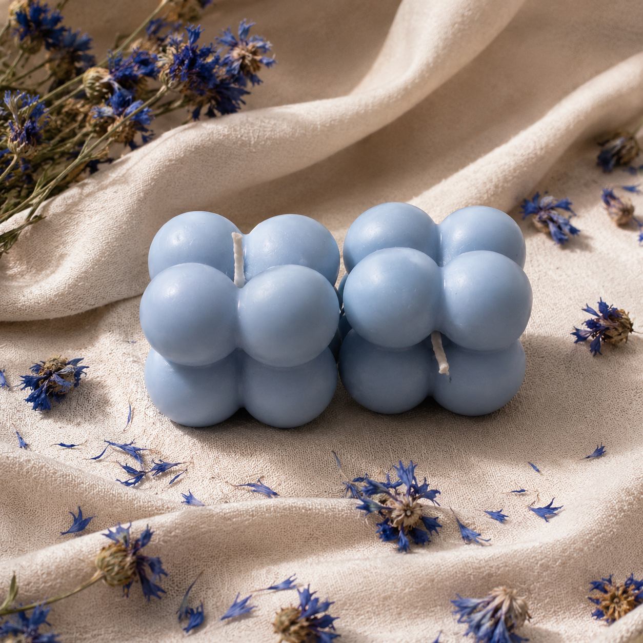 blue_duo_bubble_candle_250kb