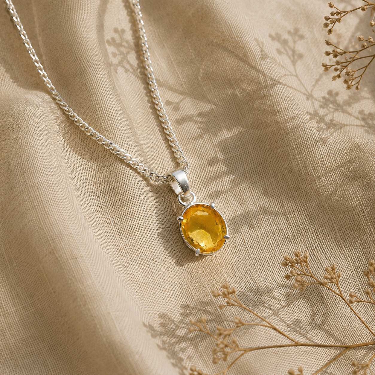 yellow_pendant_250kb